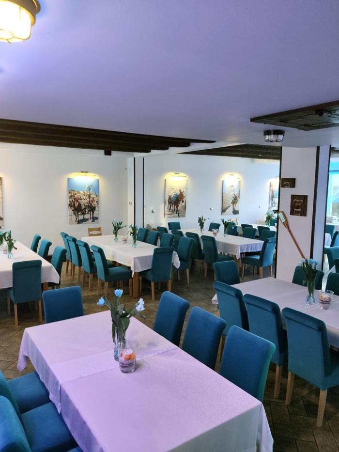 Marina Szalonego Greka Old Hotell Borne Sulinowo Exteriör bild