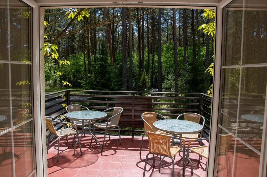 Marina Szalonego Greka Old Hotell Borne Sulinowo Exteriör bild